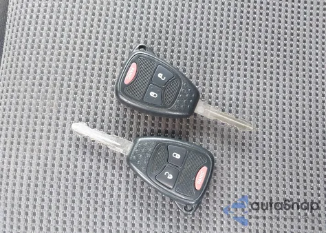 2014 Jeep Compass Sport from USA, damaged, VIN 1C4NJDBB9ED512378